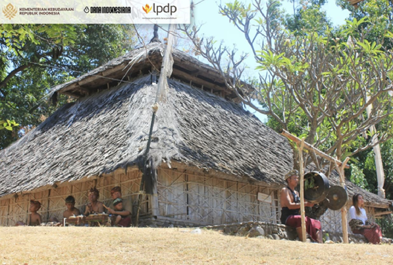 Mengungkap Makna Minyak Blonyong dalam Tradisi Maulid Adat Bayan Lombok Utara